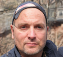 דוד מ., 52 — מהנדס, חיפה